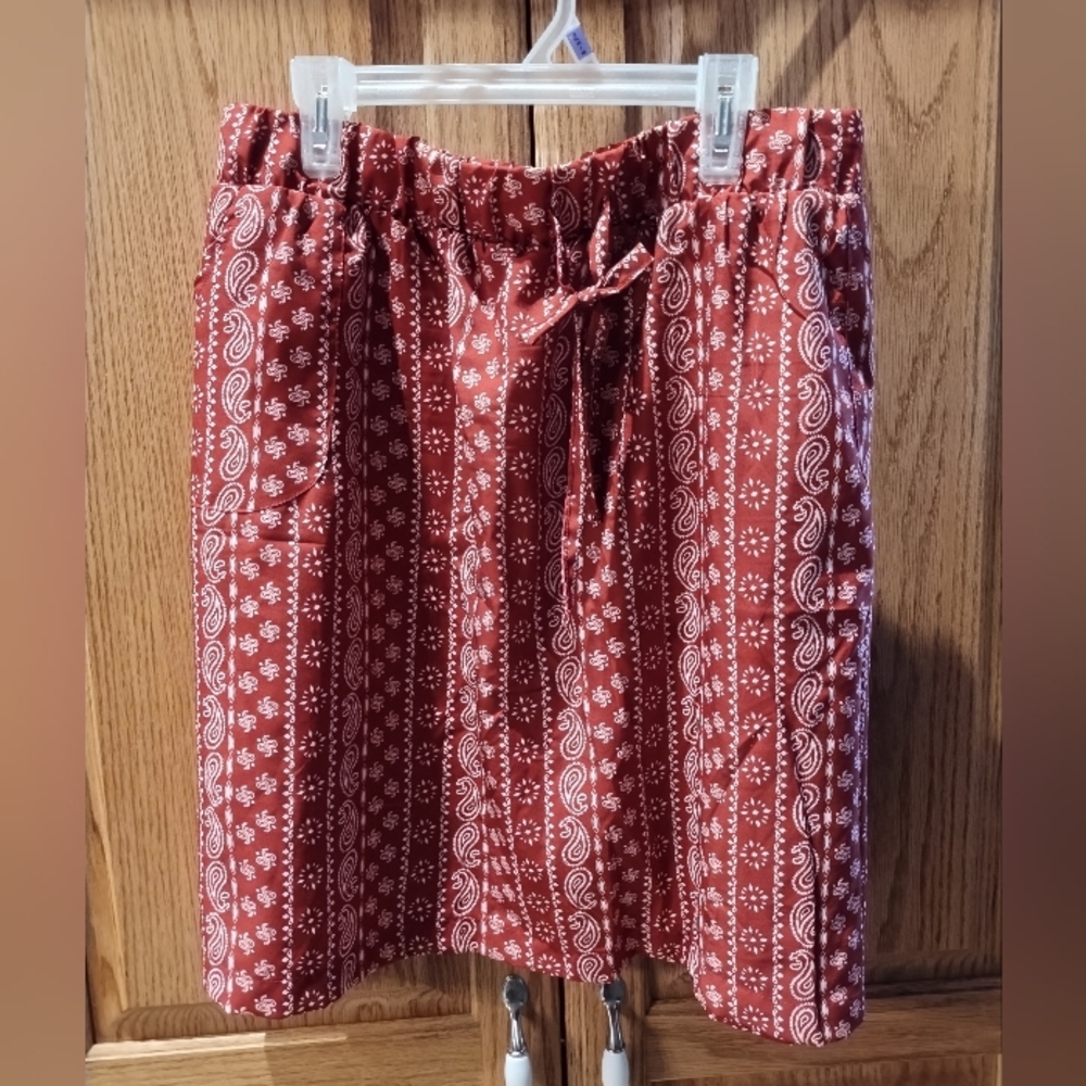 Live Well Plus Size Active Skort Scarlet Paisley Print